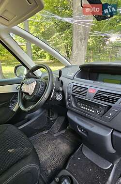Микровэн Citroen C4 Picasso 2010 в 