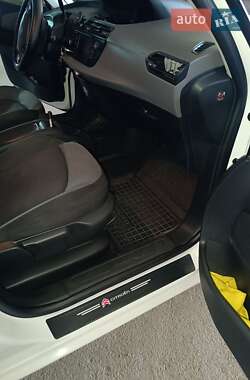 Микровэн Citroen C4 Picasso 2018 в 