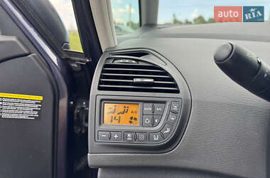 Микровэн Citroen C4 Picasso 2013 в 