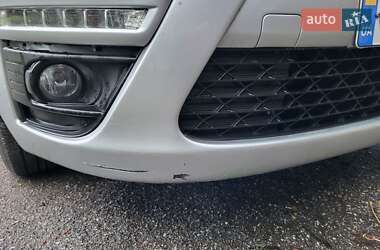 Микровэн Citroen C4 Picasso 2011 в 