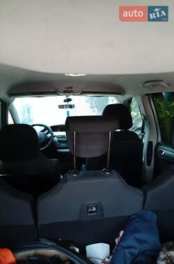 Микровэн Citroen C4 Picasso 2011 в 