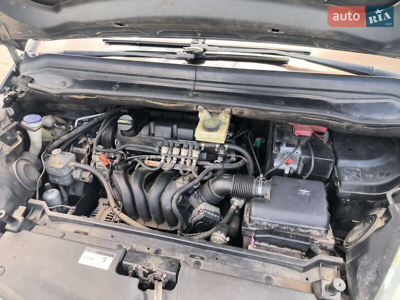 Минивэн Citroen C4 Picasso 2007 в Андрушевке