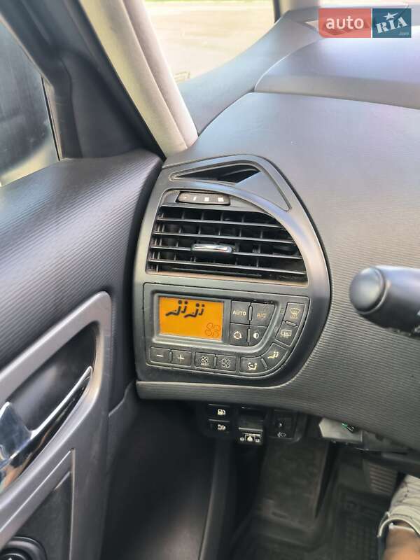 Минивэн Citroen C4 Picasso 2007 в Андрушевке