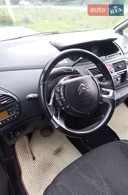 Микровэн Citroen C4 Picasso 2010 в 
