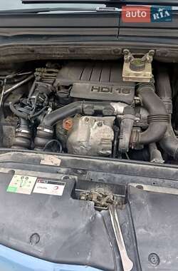 Микровэн Citroen C4 Picasso 2010 в 