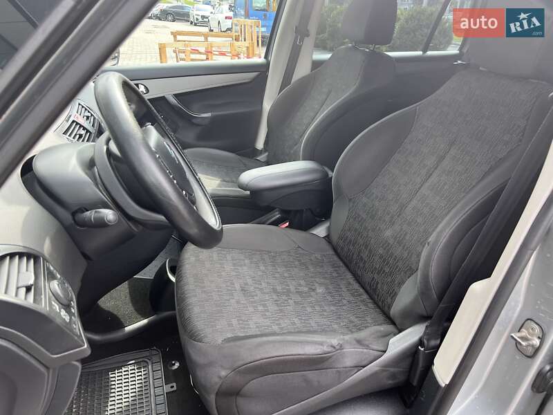Микровэн Citroen C4 Picasso 2009 в Хмельницком