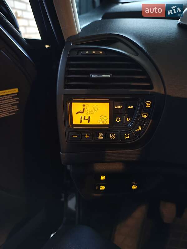 Мікровен Citroen C4 Picasso 2011 в Бучі