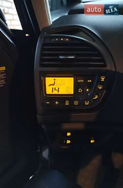 Микровэн Citroen C4 Picasso 2011 в 