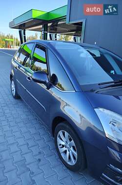 Микровэн Citroen C4 Picasso 2011 в 