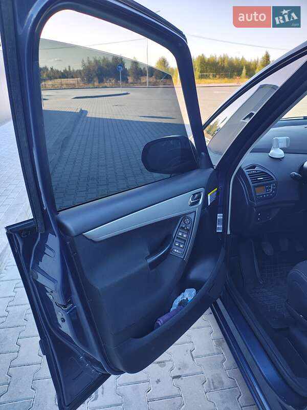 Мікровен Citroen C4 Picasso 2011 в Бучі