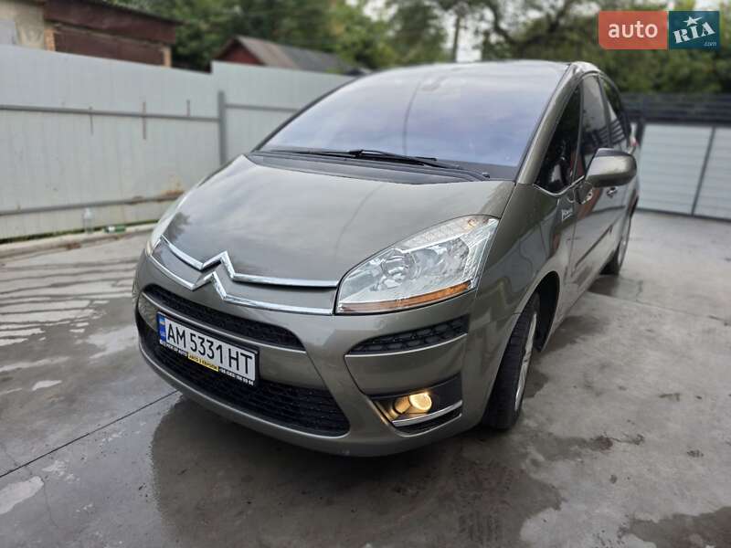 Микровэн Citroen C4 Picasso 2009 в 