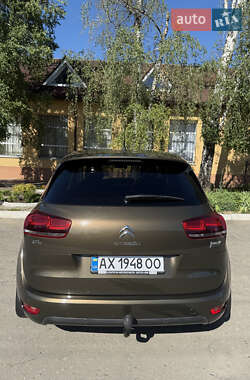 Мікровен Citroen C4 Picasso 2013 в 