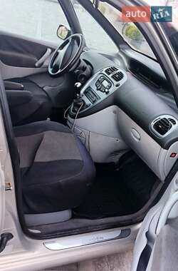 Минивэн Citroen C4 Picasso 2005 в 