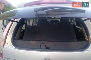 Микровэн Citroen C4 Picasso 2010 в 