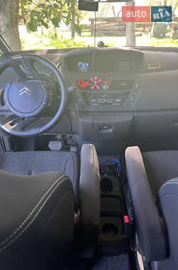 Микровэн Citroen C4 Picasso 2009 в 