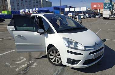 Микровэн Citroen C4 Picasso 2010 в 