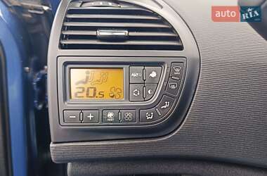 Микровэн Citroen C4 Picasso 2010 в 