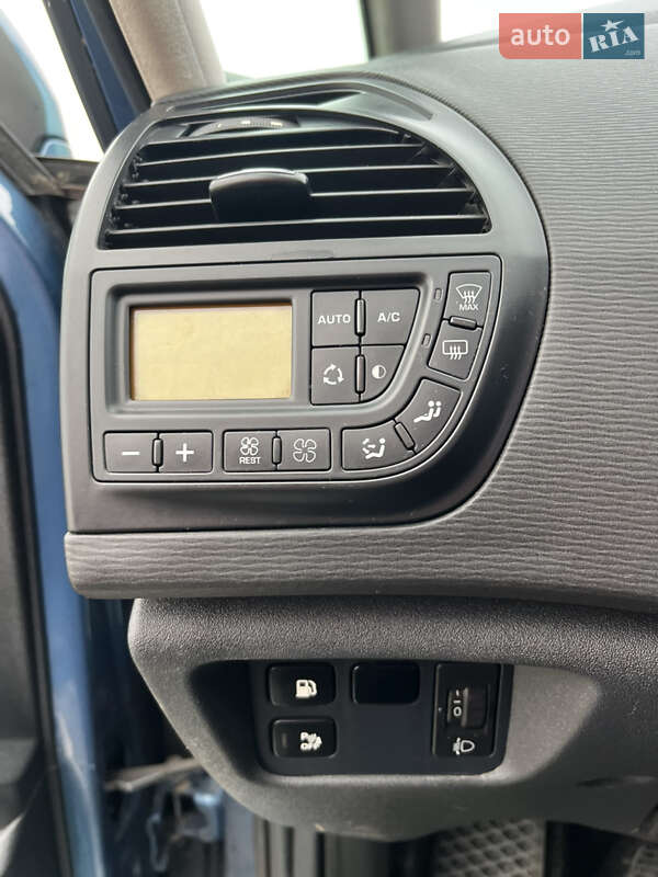 Микровэн Citroen C4 Picasso 2010 в Львове