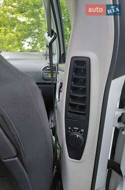 Микровэн Citroen C4 Picasso 2012 в 