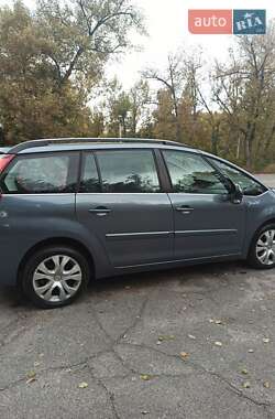 Микровэн Citroen C4 Picasso 2011 в 