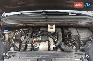 Микровэн Citroen C4 Picasso 2011 в 