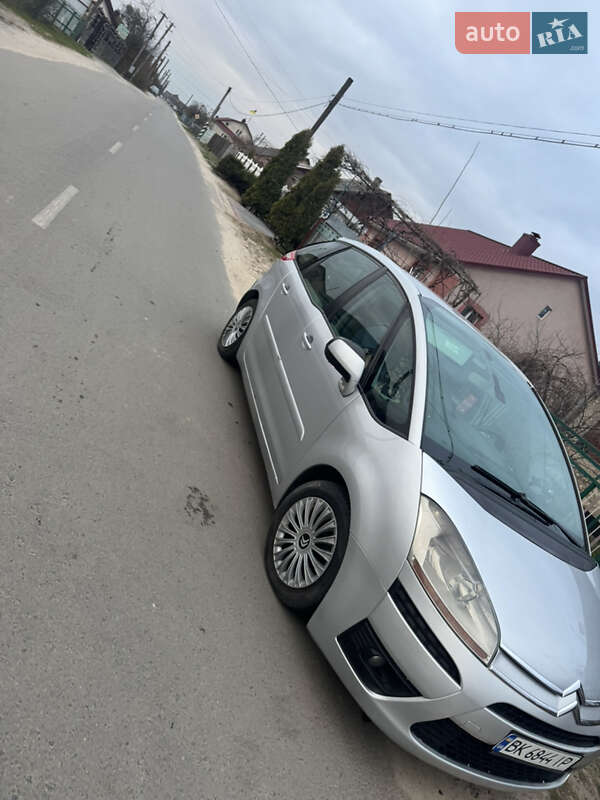 Минивэн Citroen C4 Picasso 2007 в Березному