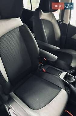 Микровэн Citroen C4 Picasso 2013 в 