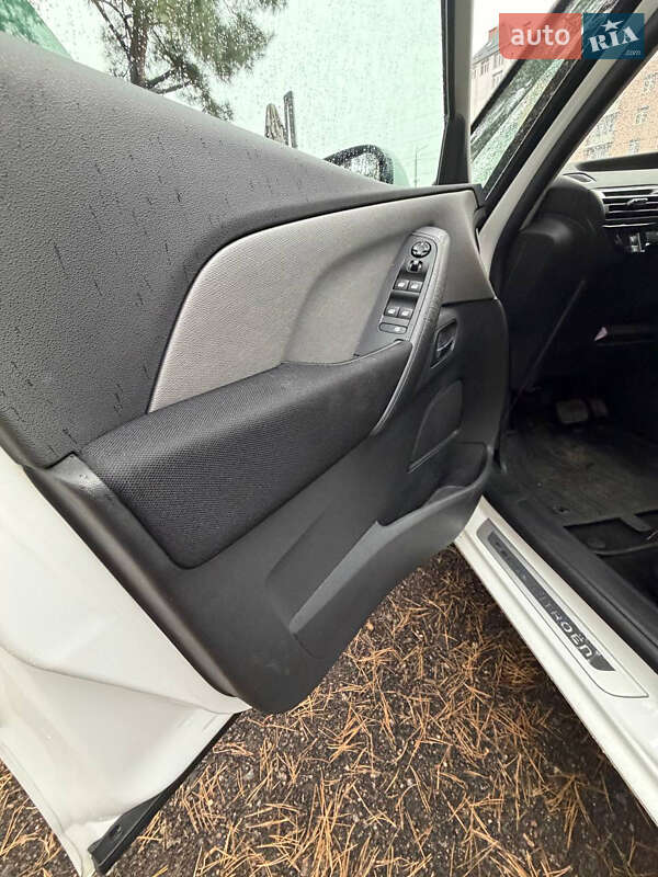 Мікровен Citroen C4 Picasso 2015 в Києві фото 11 Мікровен Citroen C4 Picasso 2015 в Києві