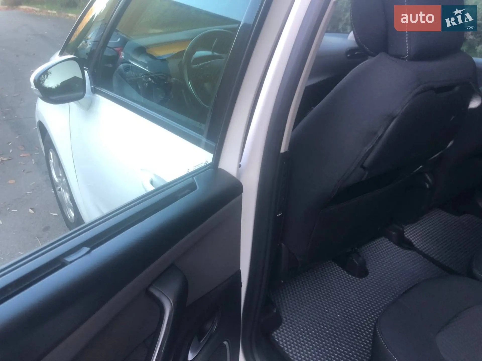 2016 Citroen C4 Picasso - мініатюра 17