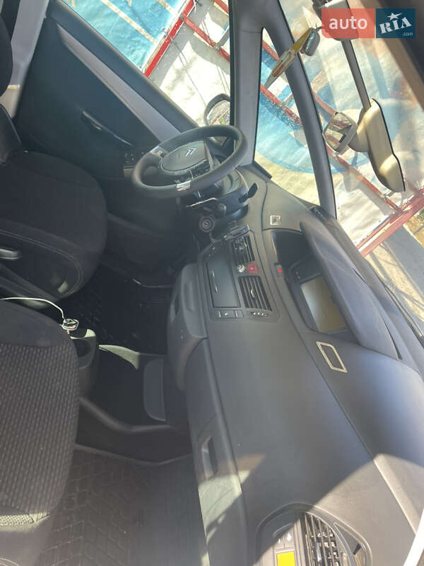 Микровэн Citroen C4 Picasso 2010 в Черновцах