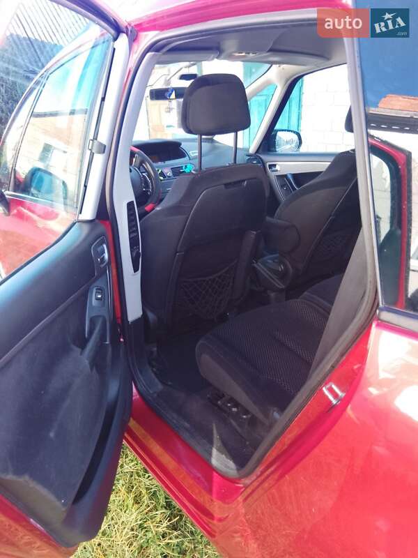 Минивэн Citroen C4 Picasso 2007 в Старой Выжевке фото 16 Минивэн Citroen C4 Picasso 2007 в Старой Выжевке