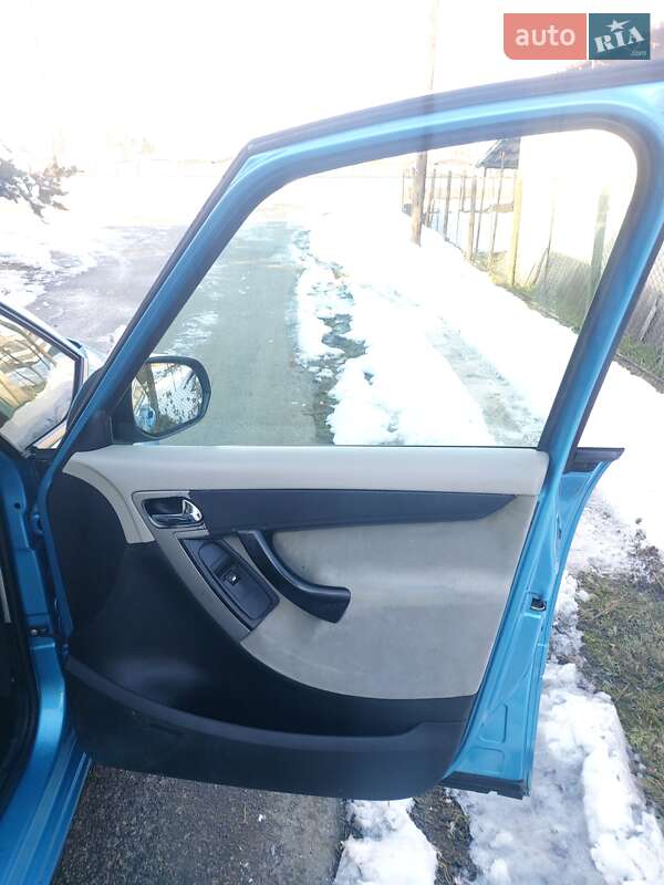 Микровэн Citroen C4 Picasso 2008 в Стрые фото 25 Микровэн Citroen C4 Picasso 2008 в Стрые