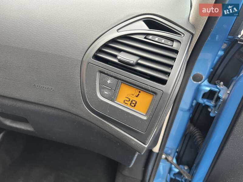 Микровэн Citroen C4 Picasso 2008 в Днепре фото 19 Микровэн Citroen C4 Picasso 2008 в Днепре