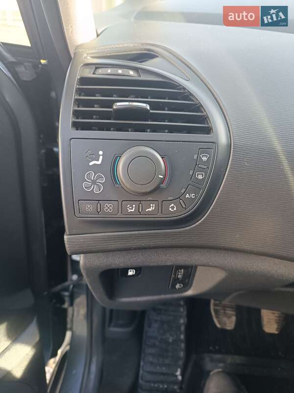 Микровэн Citroen C4 Picasso 2011 в Новояворовске фото 7 Микровэн Citroen C4 Picasso 2011 в Новояворовске