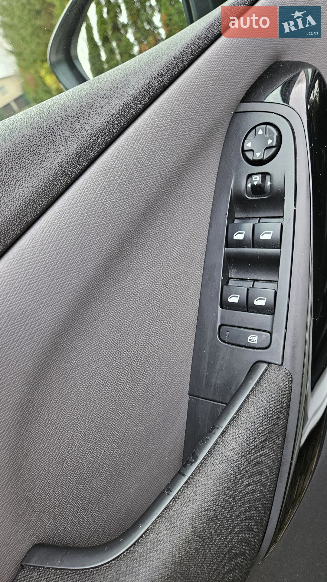 2016 Citroen C4 Picasso - мініатюра 33
