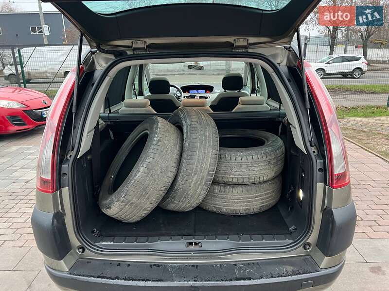 Минивэн Citroen C4 Picasso 2007 в Киеве