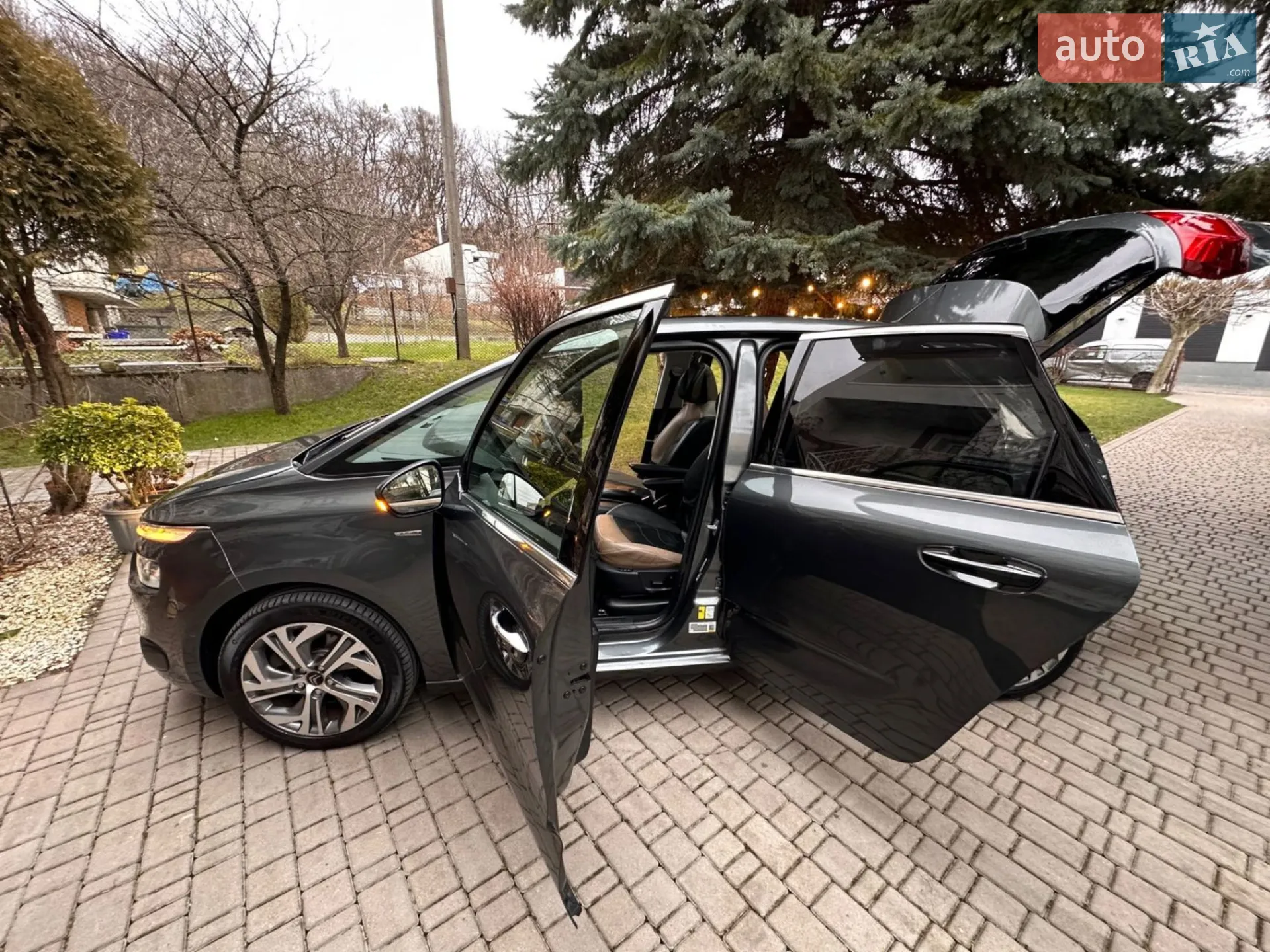 2015 Citroen C4 Picasso - мініатюра 31