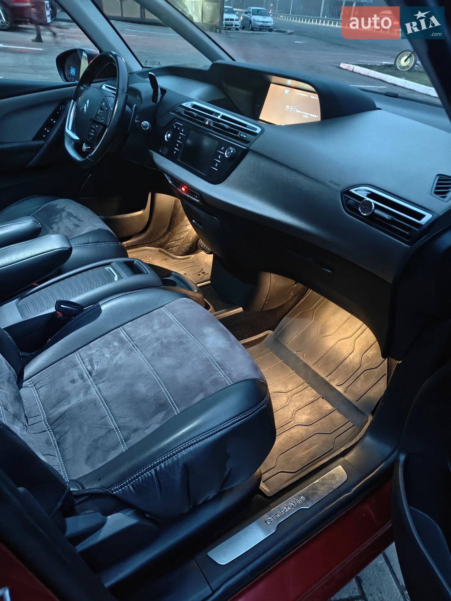 2015 Citroen C4 Picasso - мініатюра 20