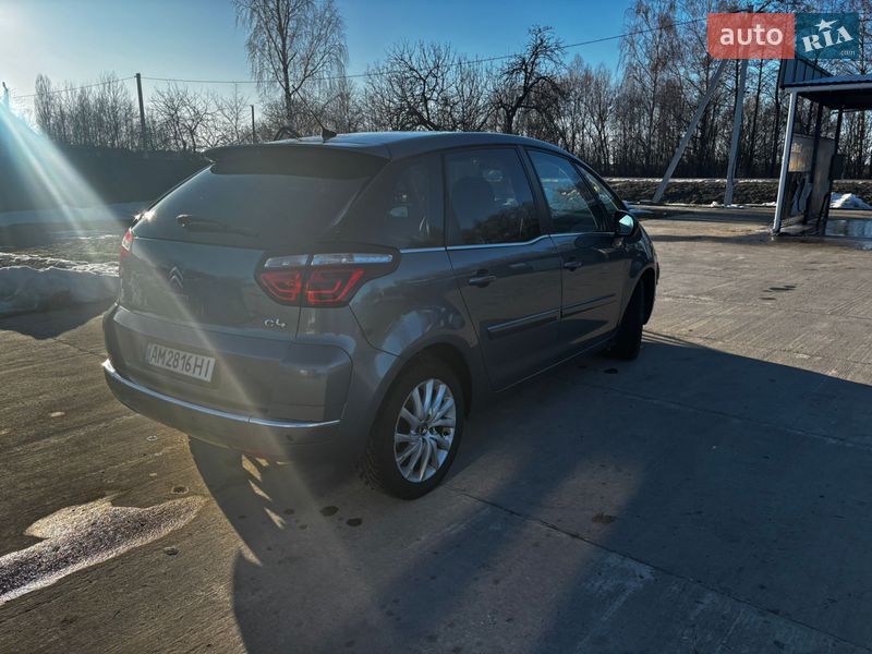 Микровэн Citroen C4 Picasso 2011 в Пулинах