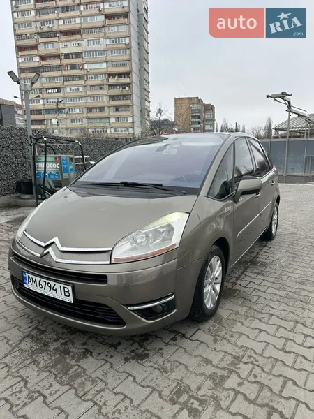 Citroen C4 Picasso 2010 VIN VF7UD9HR8AJ861377 фото оголошення 9 з 46