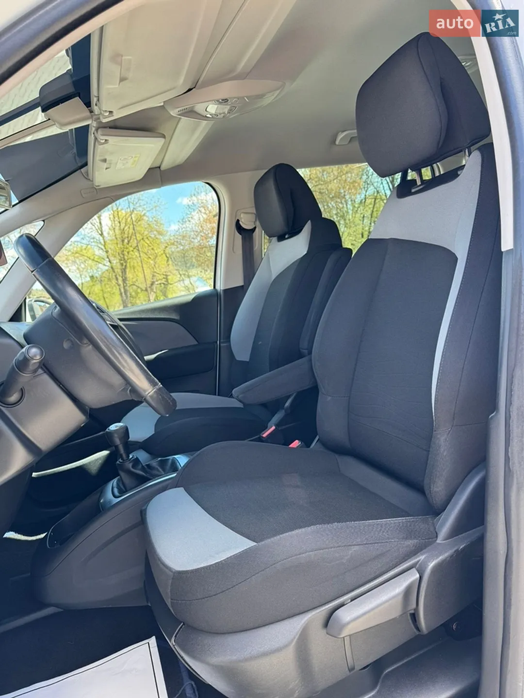 2015 Citroen C4 Picasso - мініатюра 18