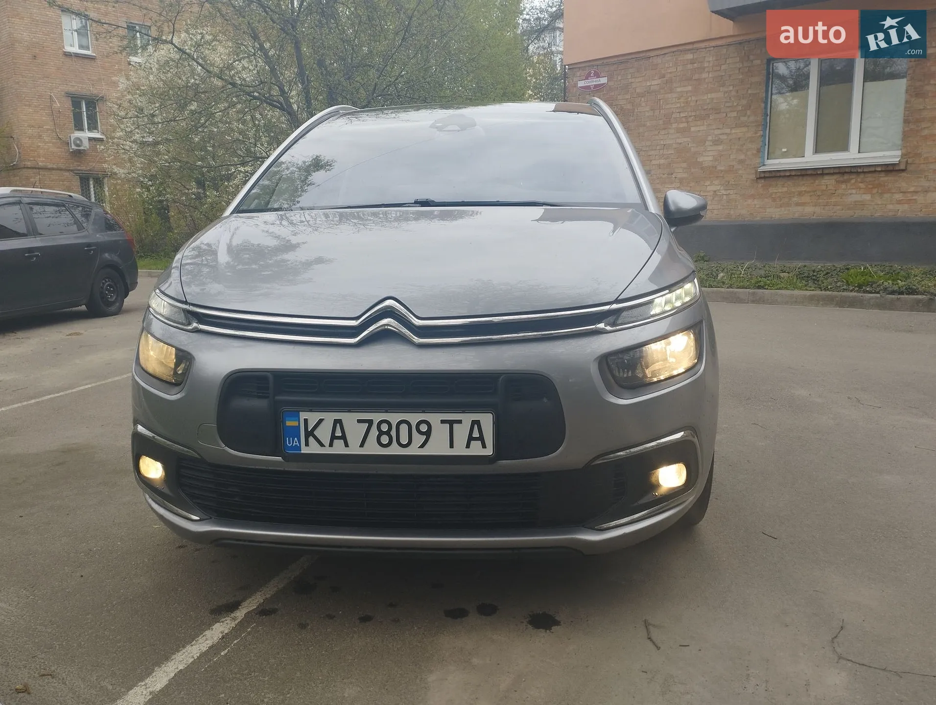 2017 Citroen C4 Picasso - мініатюра 53