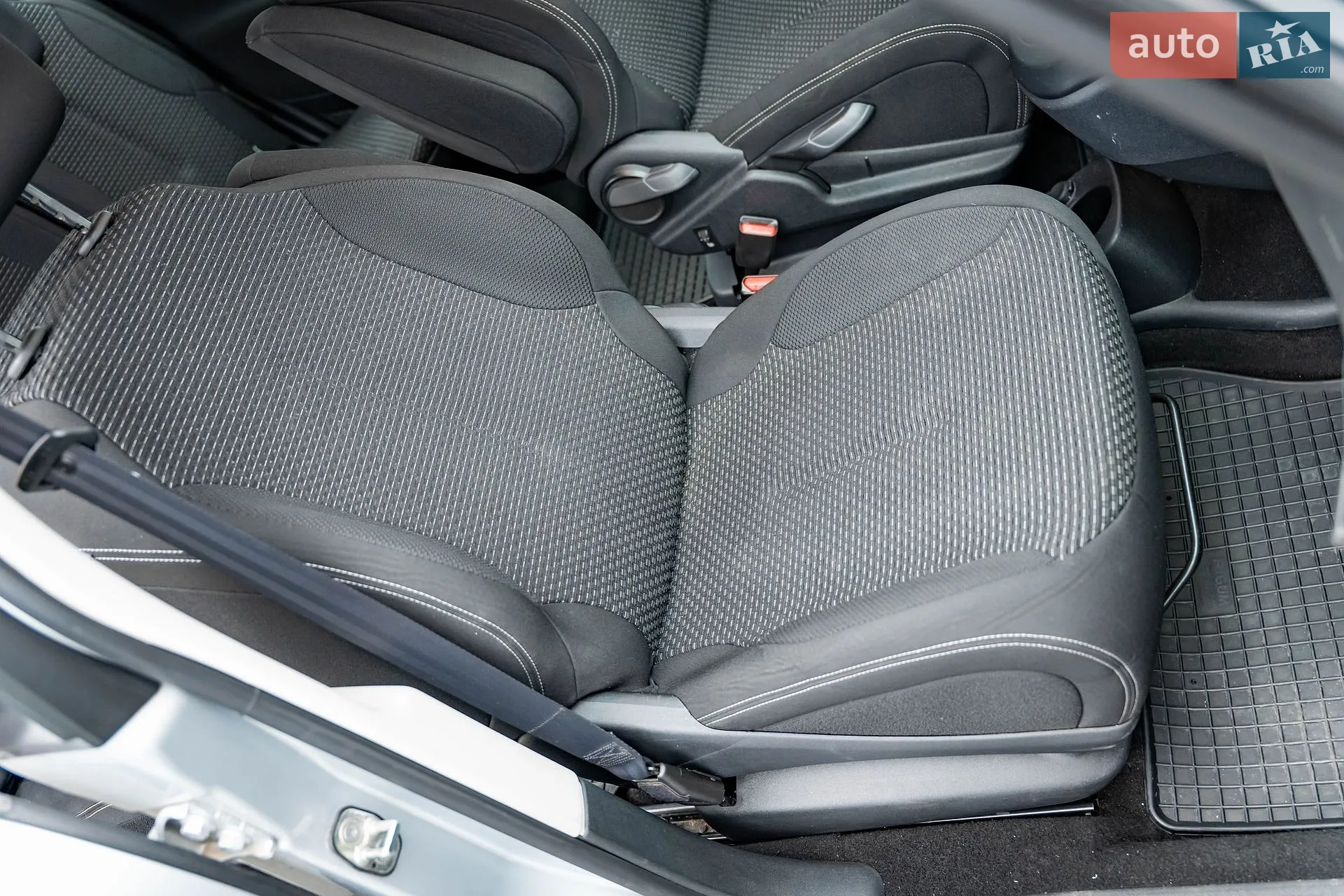 2010 Citroen C4 Picasso - мініатюра 19