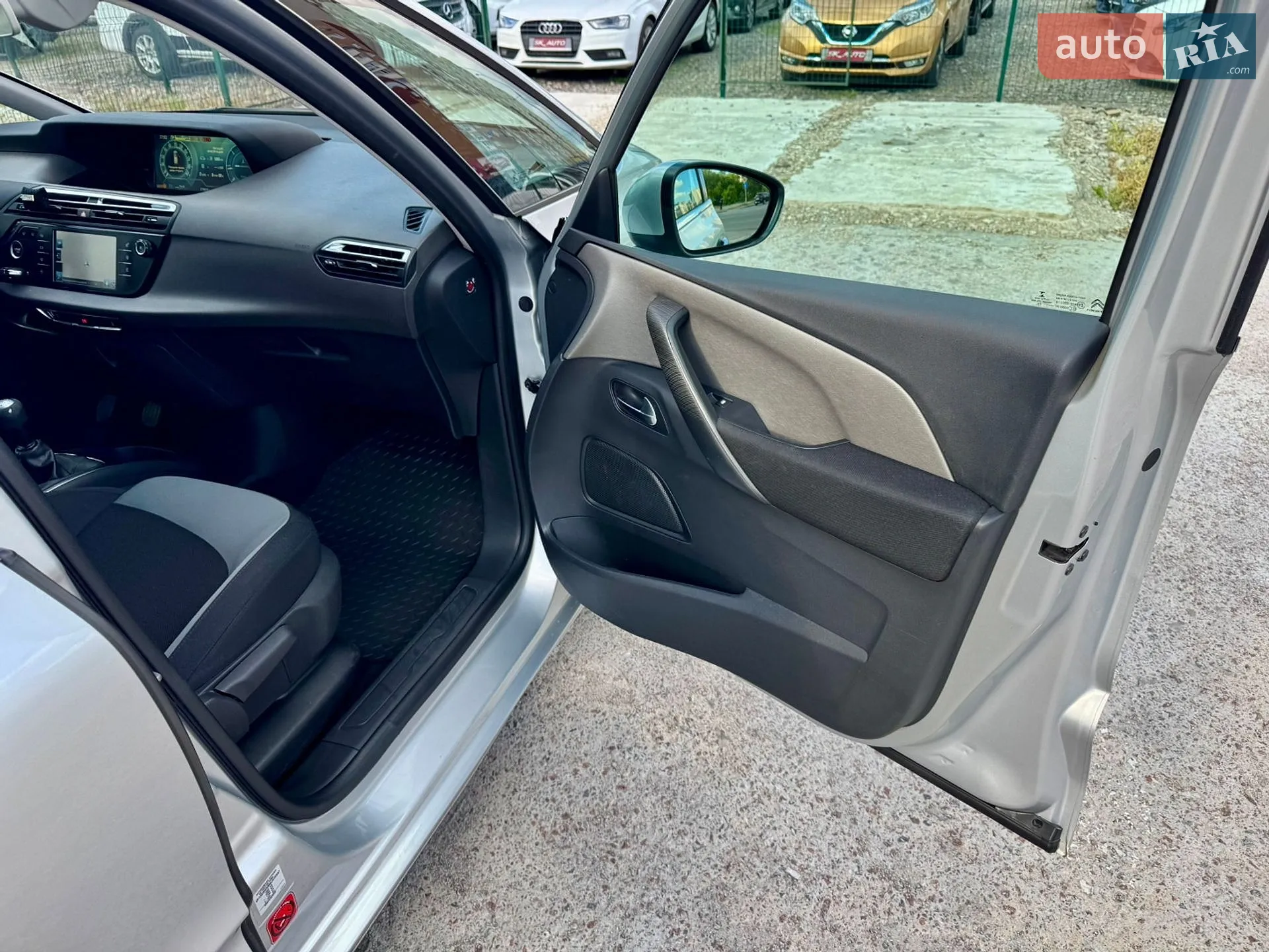 2016 Citroen C4 Picasso - мініатюра 38