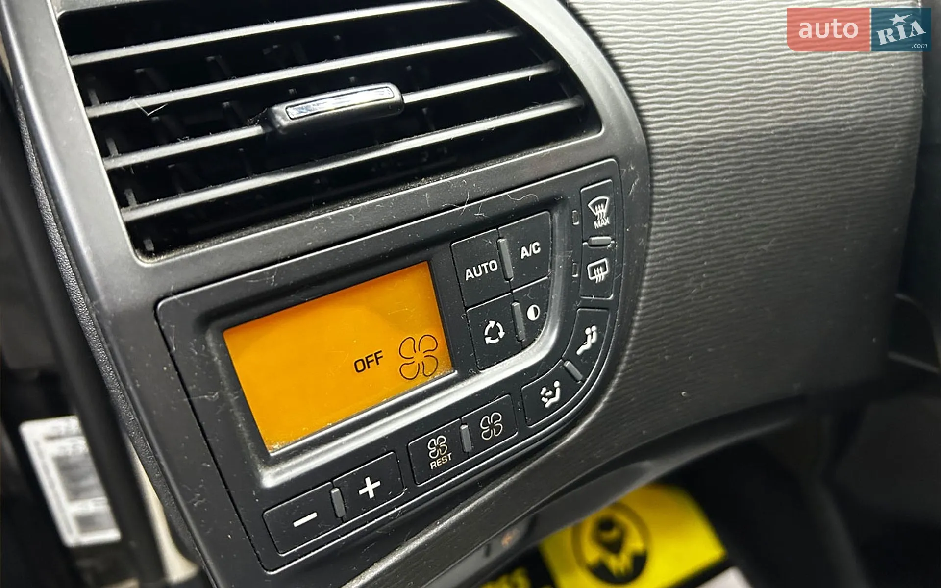 2010 Citroen C4 Picasso - мініатюра 14