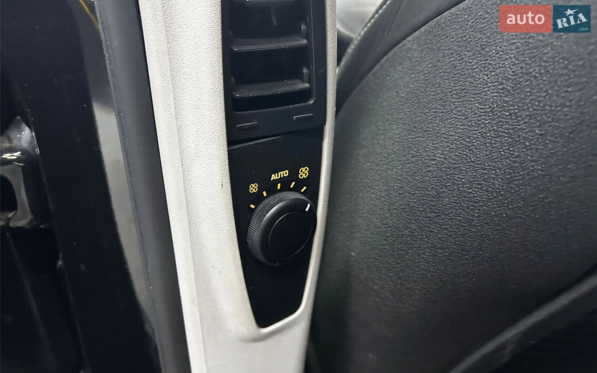 2010 Citroen C4 Picasso - мініатюра 28