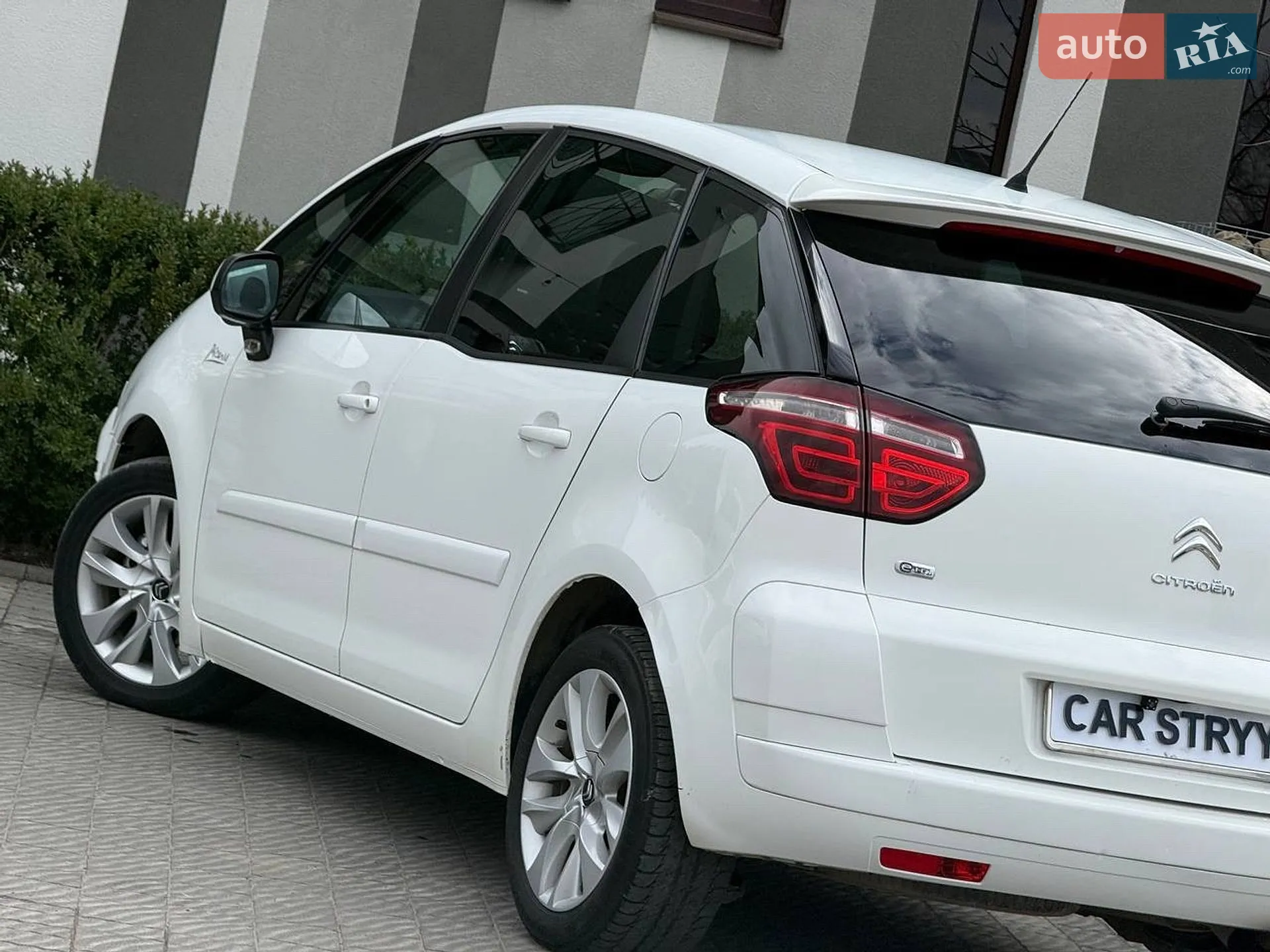 2011 Citroen C4 Picasso - мініатюра 18