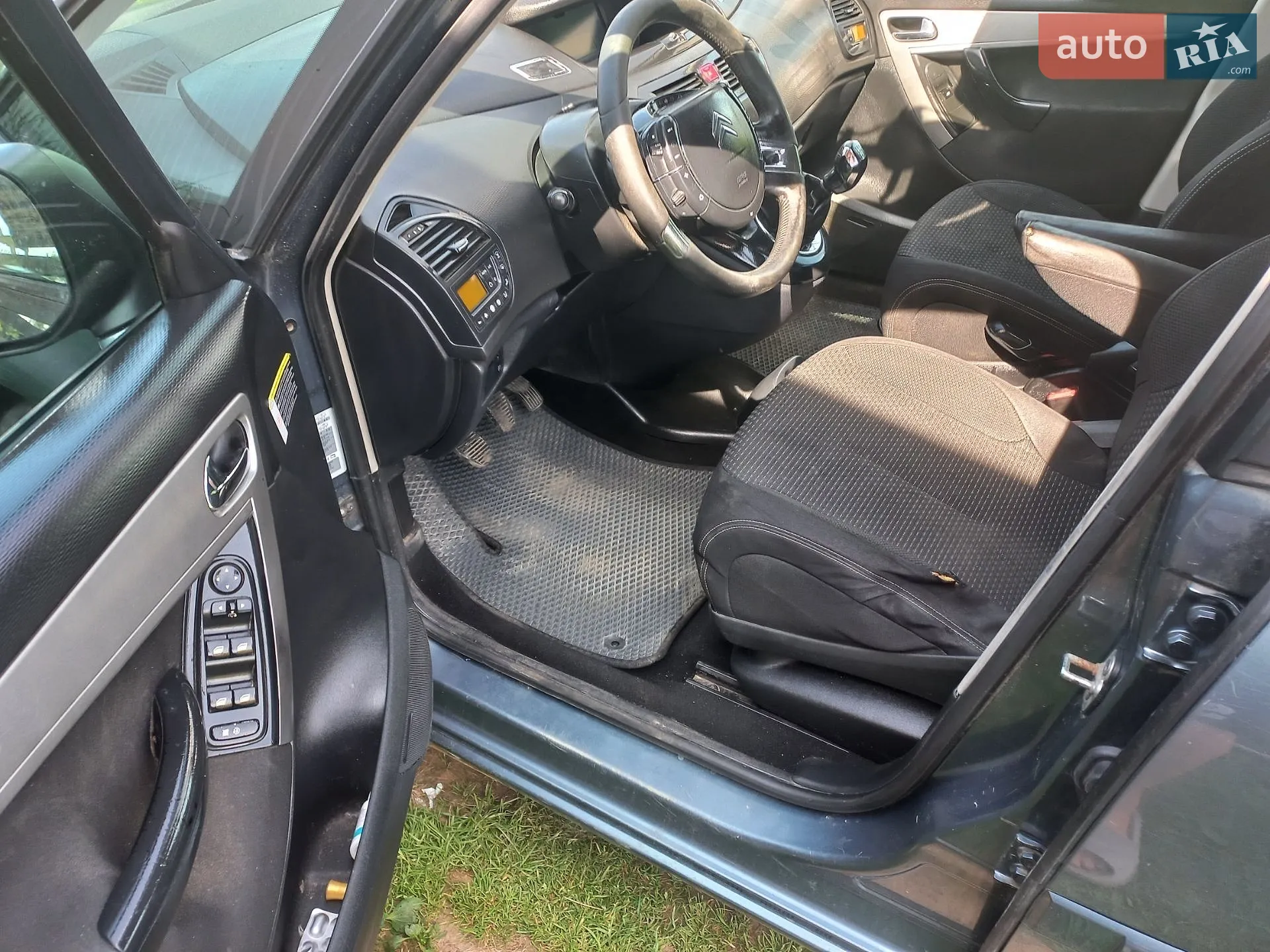 2010 Citroen C4 Picasso - мініатюра 10