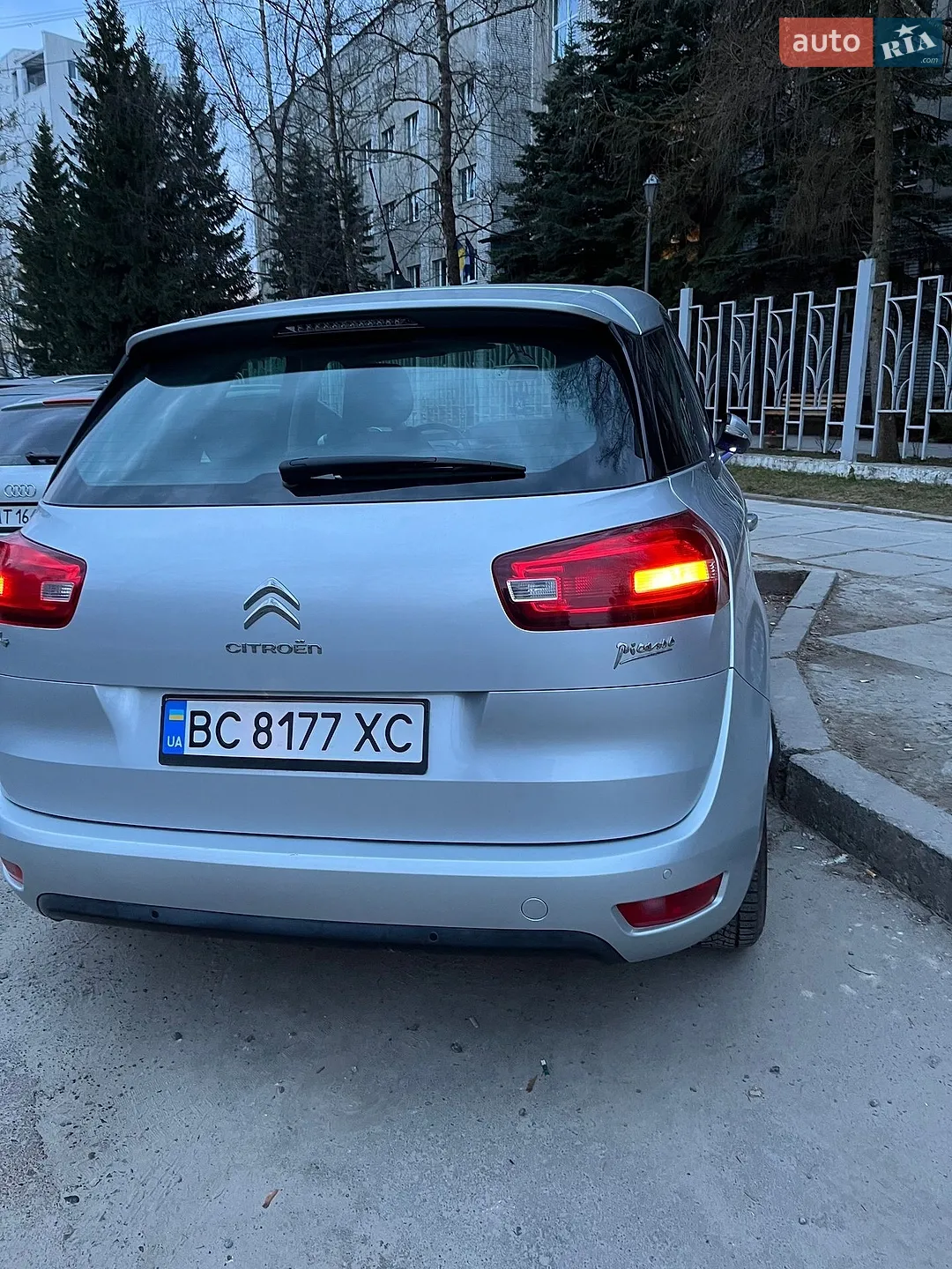 2013 Citroen C4 Picasso - мініатюра 2
