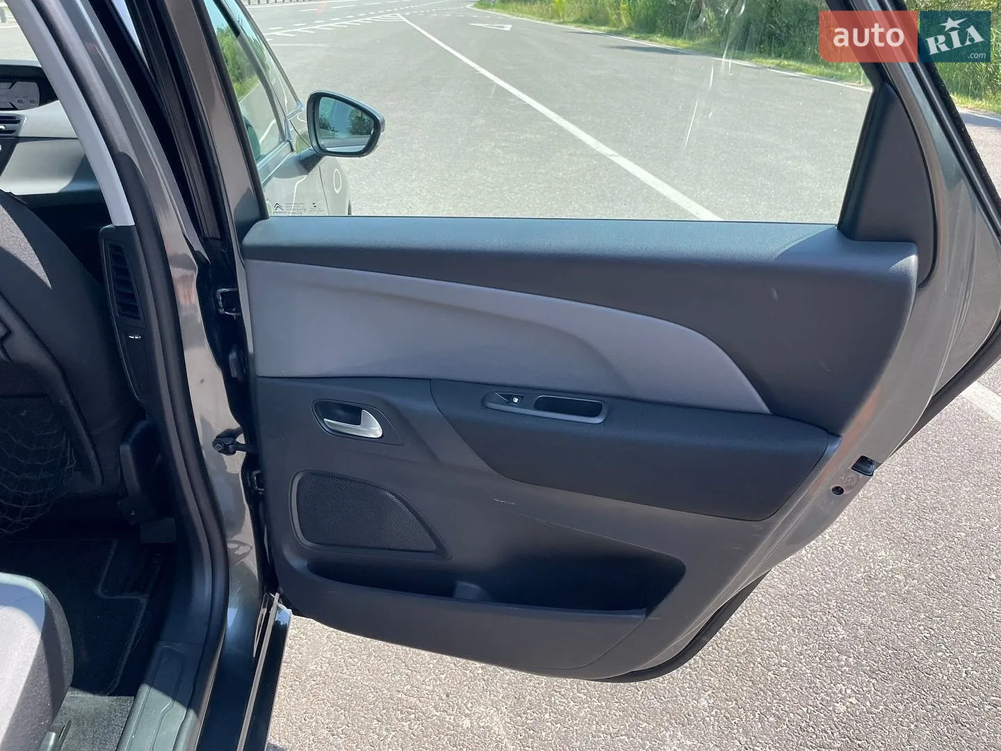 2015 Citroen C4 Picasso - мініатюра 15